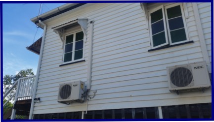 external house cleaning graphic